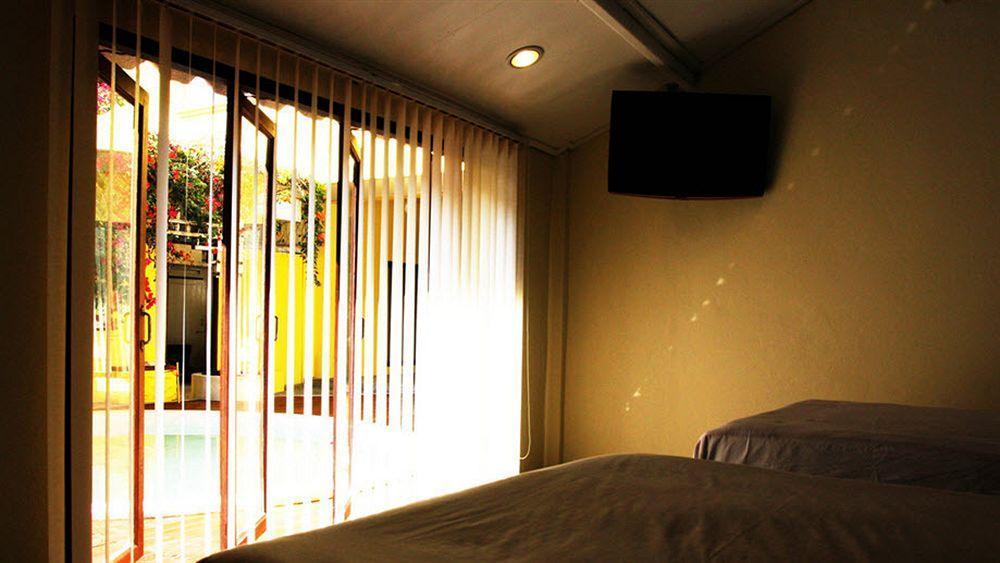 Smile House Guesthouse Chiang Mai Zewnętrze zdjęcie