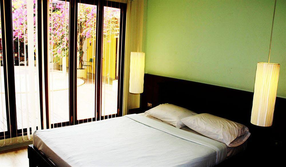 Smile House Guesthouse Chiang Mai Zewnętrze zdjęcie