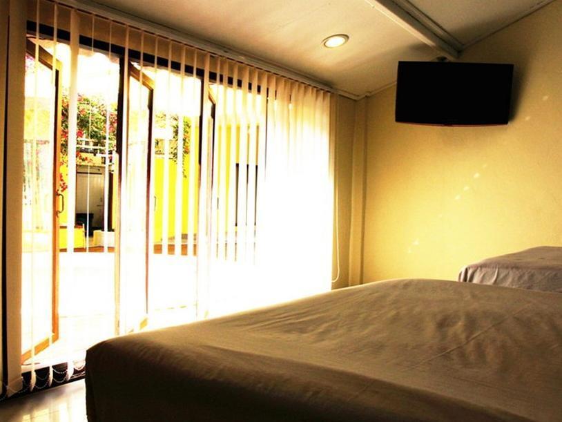 Smile House Guesthouse Chiang Mai Zewnętrze zdjęcie