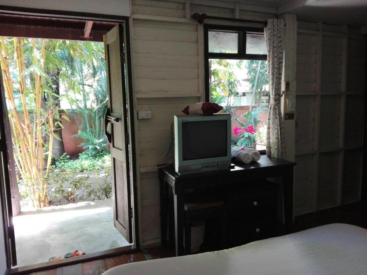 Smile House Guesthouse Chiang Mai Zewnętrze zdjęcie